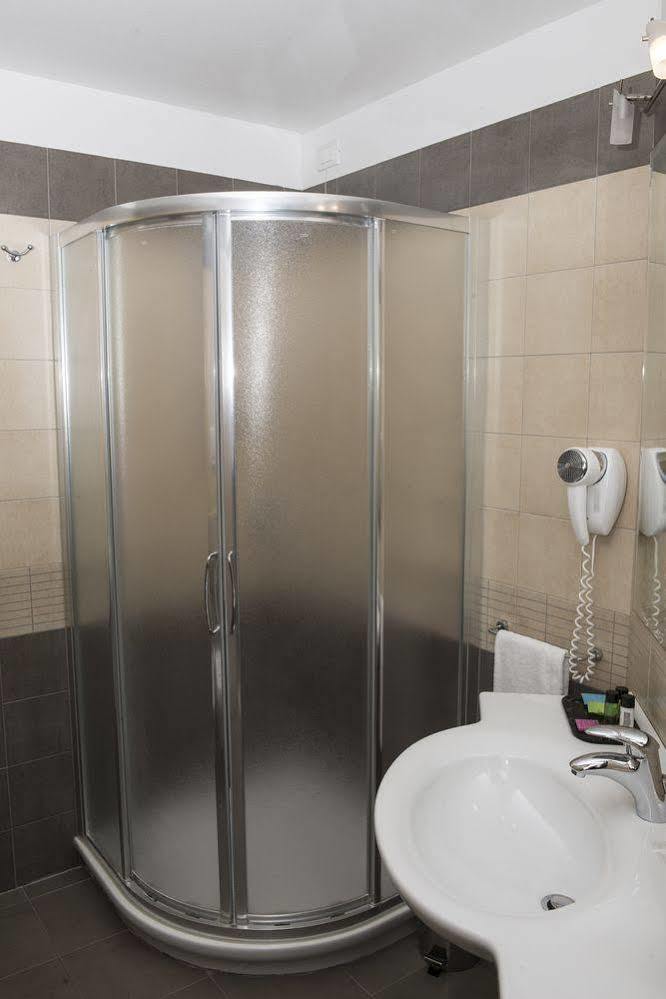 Hotel Corte Business Cavriago Dış mekan fotoğraf